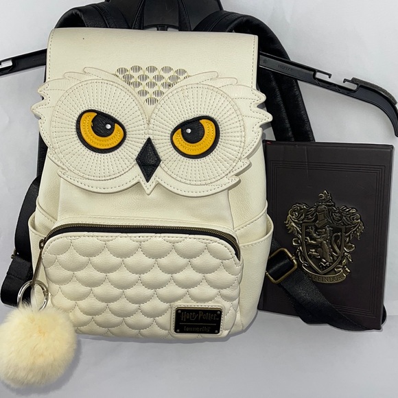 Loungefly Handbags - Hedwig the owl backpack from Harry Potter by lounge fly beige perfect condition